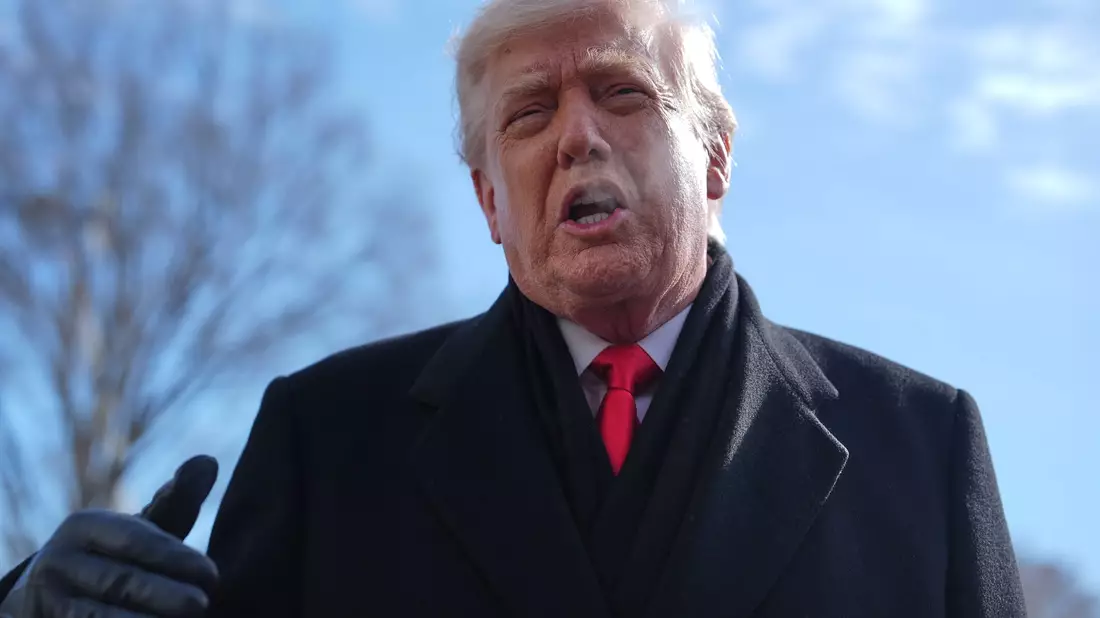 Nach Rassismus-Kritik ist ein Trump-Post wieder gelöscht worden (Archivbild). - Bild: Evan Vucci/AP/dpa