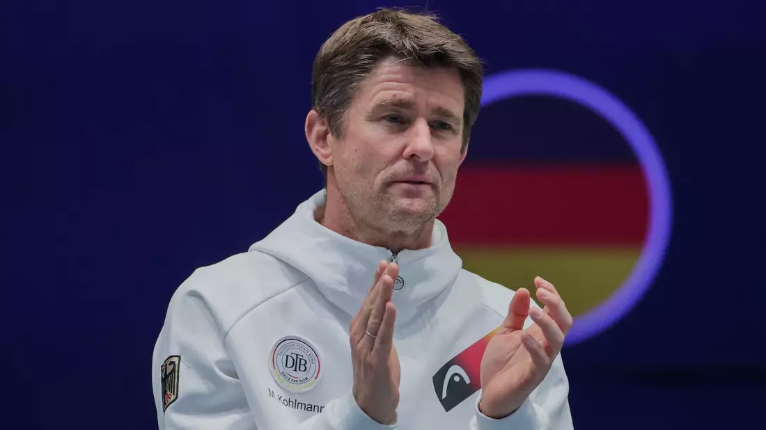Durfte sich über einen erfolgreichen ersten Tag freuen: Teamchef Michael Kohlmann. - Bild: Rolf Vennenbernd/dpa