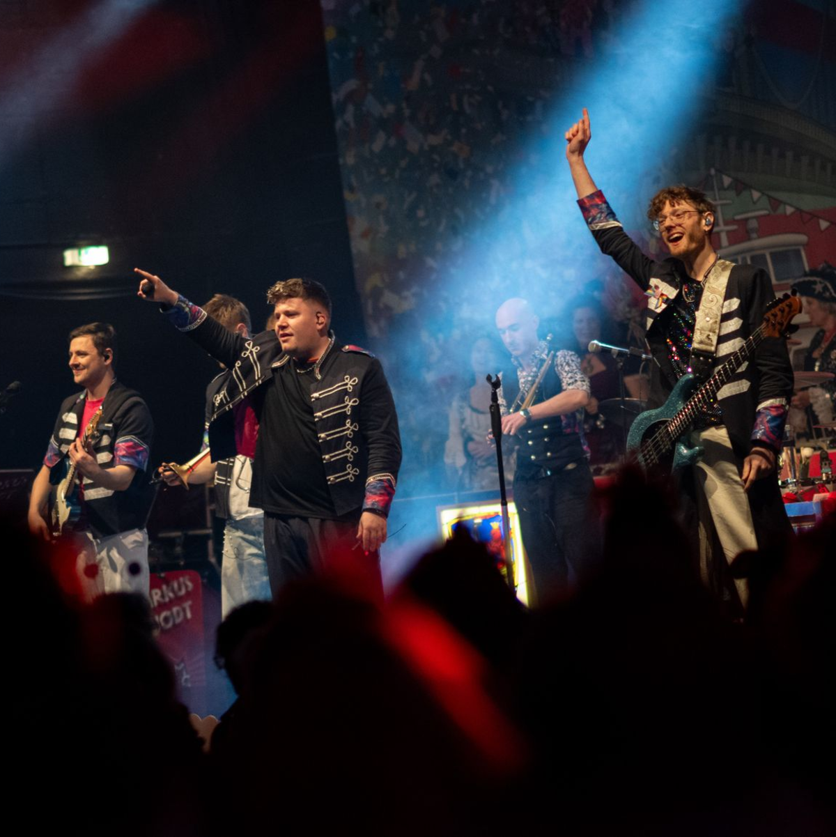 Wenn «Karnevalsmaus» läuft, tanzt das Publikum. (Archivfoto) - Foto: Fabian Strauch/dpa