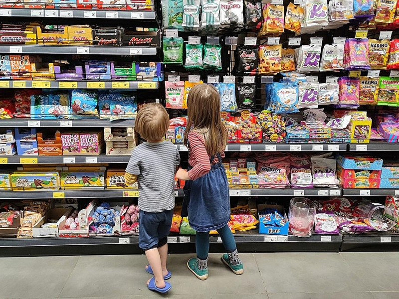 Kinder in einem Supermarkt (Archiv) - Foto: via dts Nachrichtenagentur