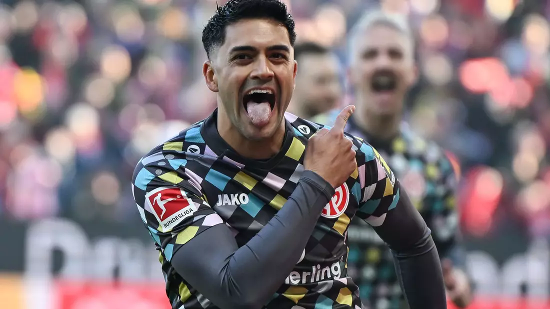 Nadiem Amiri hat seinen sechsten Bundesliga-Elfmeter der Saison versenkt. - Bild: Florian Wiegand/dpa
