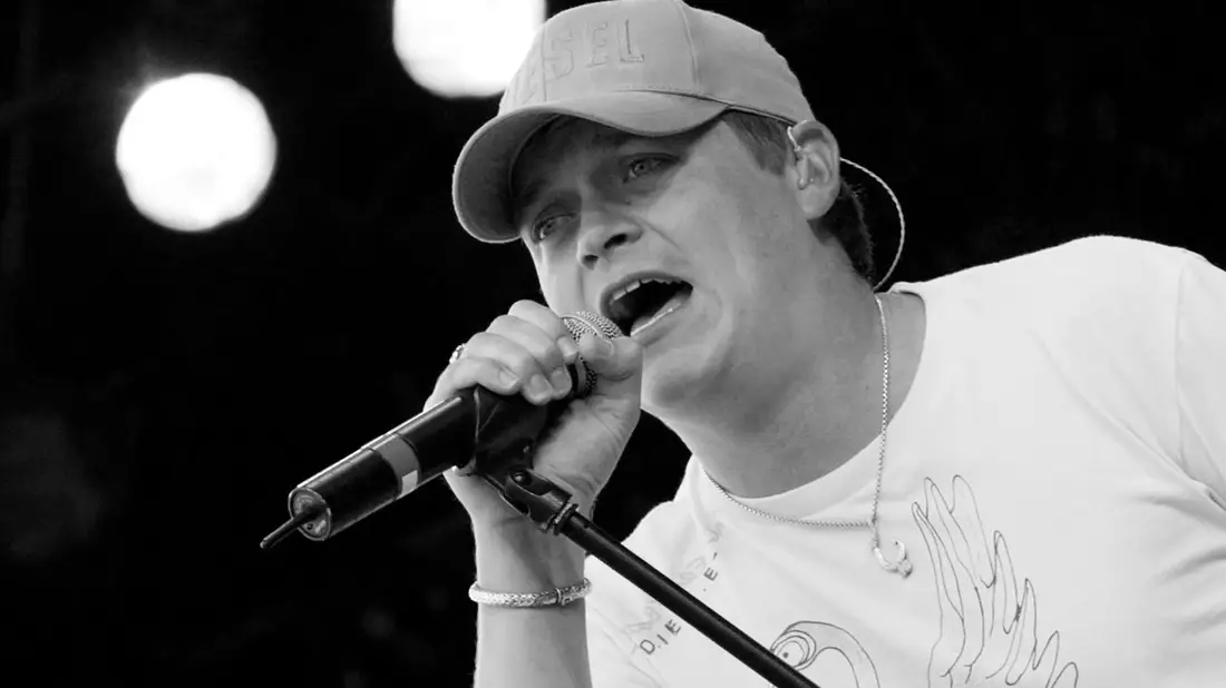 Im vergangenen Jahr machte Brad Arnold seine Krebsdiagnose öffentlich. (Archivbild)  - Bild: Frank May/dpa