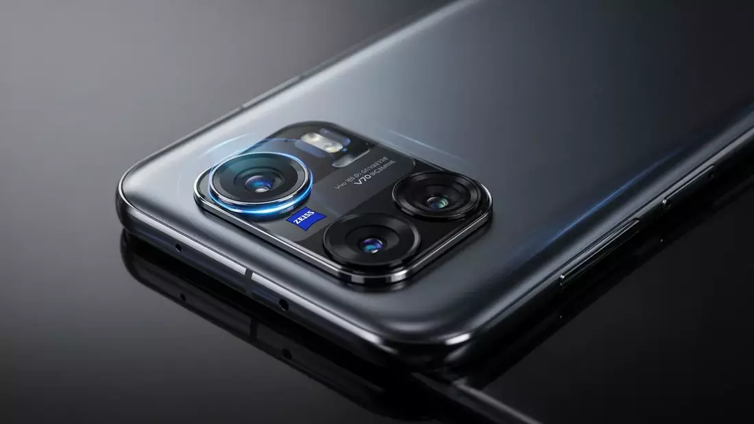 Vivo V70: Zeiss-Kameras und Elite-Modell für Mittelklasse-Preis - Bild: über boerse-global.de