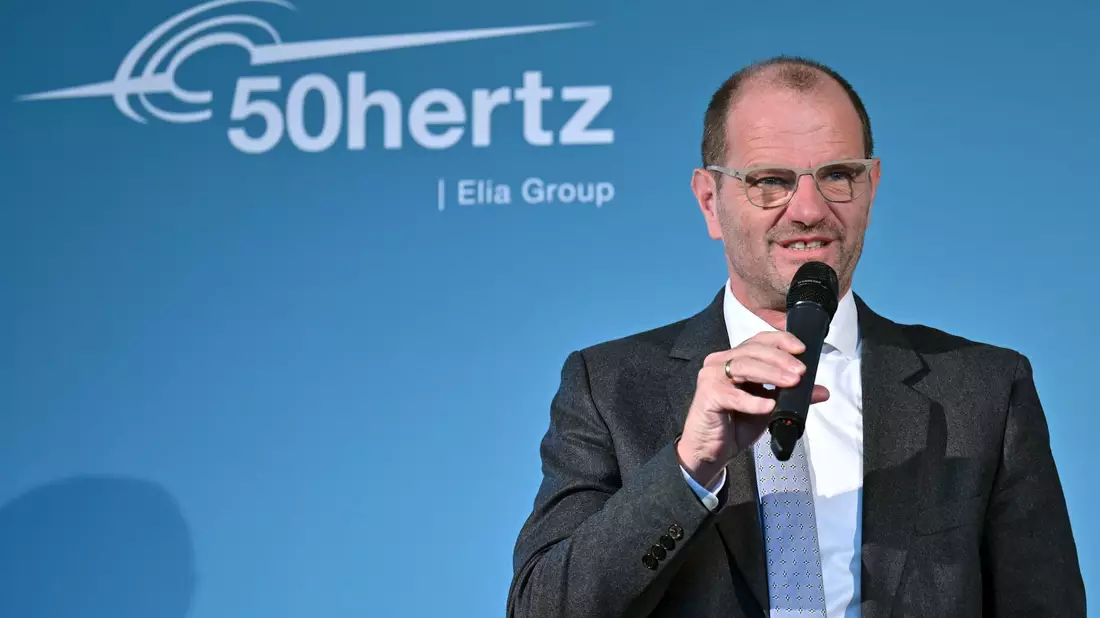 Der Chef des Netzbetreibers 50Hertz, Stefan Kapferer, geht davon aus, dass die Ostsee für die Versorgungssicherheit und den Klimaschutz in Deutschland immer wichtiger wird. (Archivbild)  - Bild: Martin Schutt/dpa