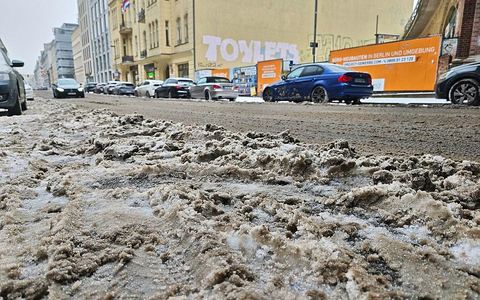Schneematsch im Winter (Archiv) - Foto: via dts Nachrichtenagentur