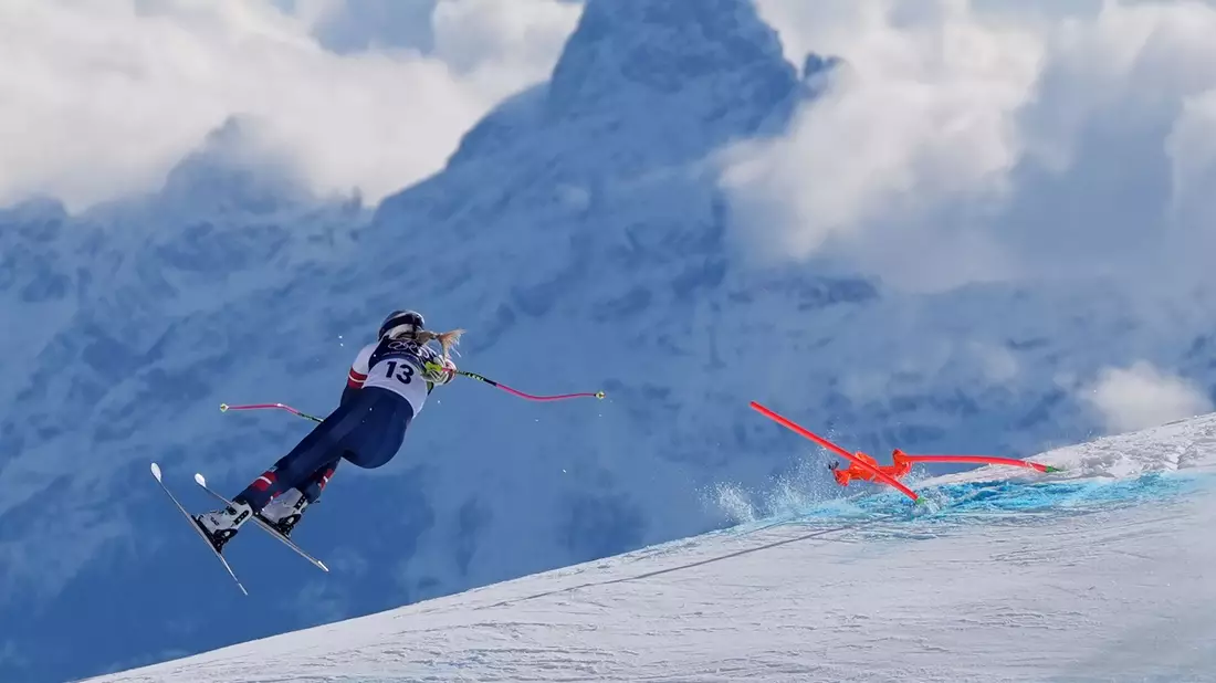 Lindsey Vonn ist im olympischen Abfahrtsrennen schwer gestürzt. - Bild: Jacquelyn Martin/AP/dpa