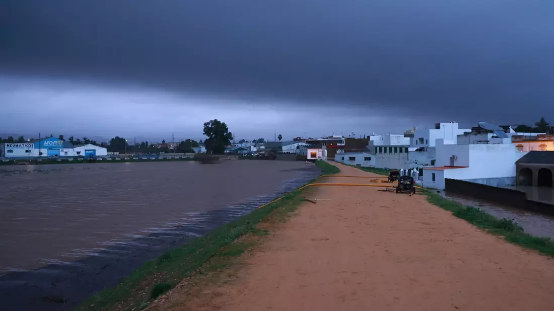 Für die kommenden Woche werden weitere Regenfälle in Portugal, Spanien und Marokko erwartet. - Bild: Rocío Ruz/EUROPA PRESS/dpa