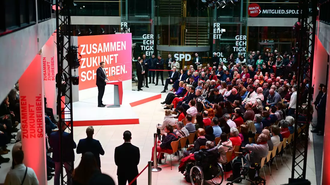 Die SPD will definieren, wer sie ist.  - Bild: Sebastian Christoph Gollnow/dpa