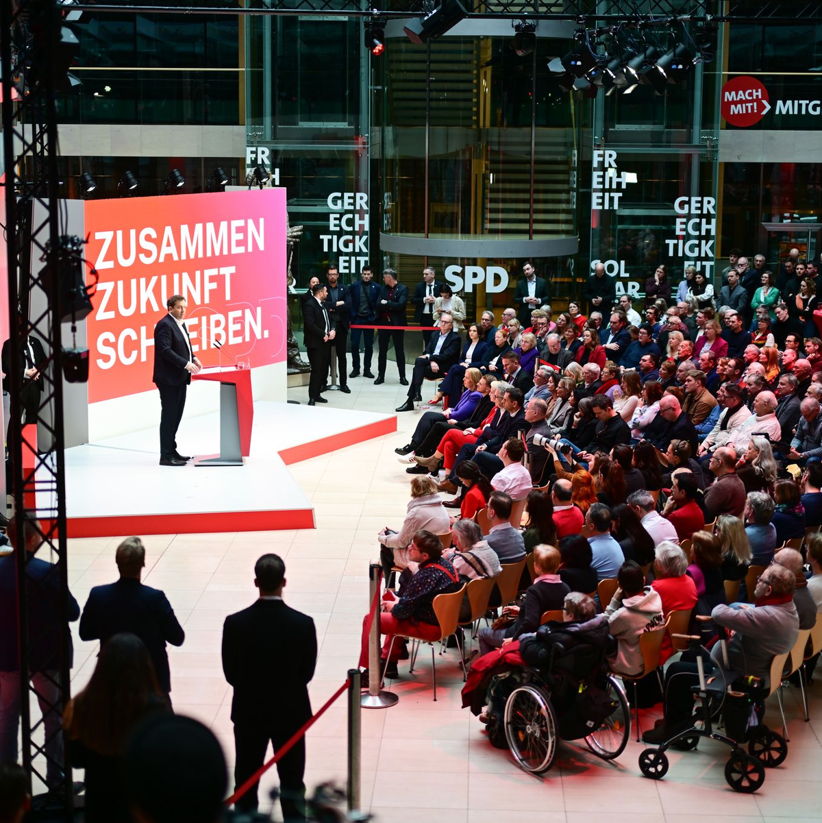 Die SPD will definieren, wer sie ist.  - Foto: Sebastian Christoph Gollnow/dpa