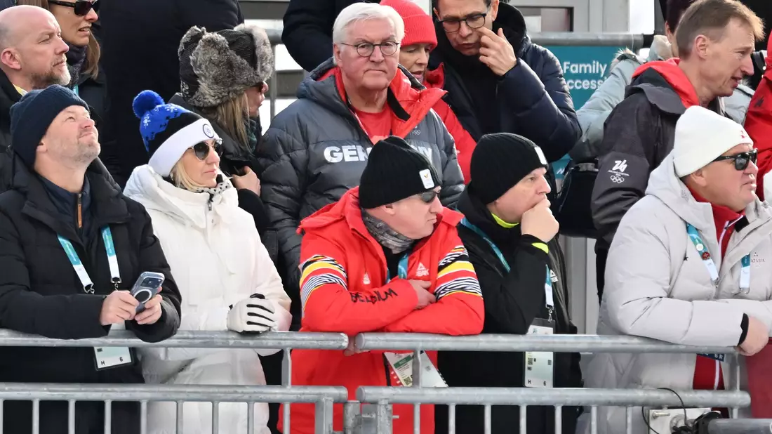Bundespräsident Frank-Walter Steinmeier verfolgte das Rennen als Zuschauer. - Bild: Hendrik Schmidt/dpa