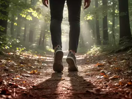 Achtsames Wandern: Der neue Trend für mentale Balance - Foto: über boerse-global.de