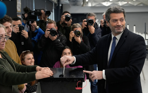 Der Rechtspopulist André Ventura räumte seine Niederlage bei der Präsidentenwahl in Portugal ein. - Foto: Ana Brigida/AP/dpa