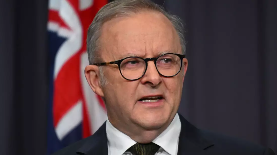 Premier Anthony Albanese hatte das kontroverse Gesetz maßgeblich vorangetrieben. (Archivbild) - Bild: Lukas Coch/AAP/dpa