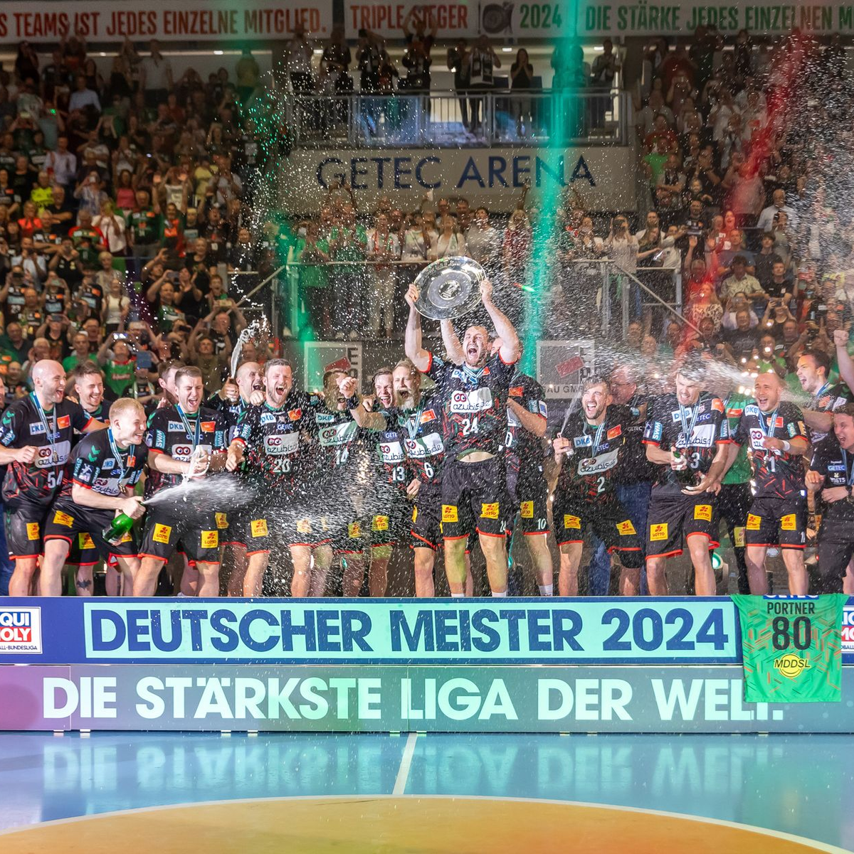 Der SC Magdeburg möchte wie 2024 den Meistertitel feiern. (Archivbild) - Foto: Andreas Gora/dpa