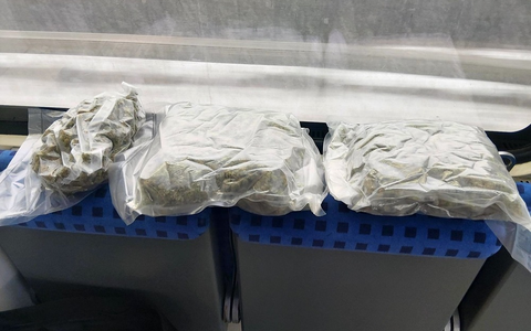 BPOL-HST: Festnahme nach Auffinden einer großen Menge Betäubungsmittel im Zug - Foto: presseportal.de