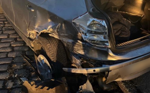 POL-DU: Röttgersbach: Verkehrsunfallflucht - Zeugensuche - Foto: presseportal.de