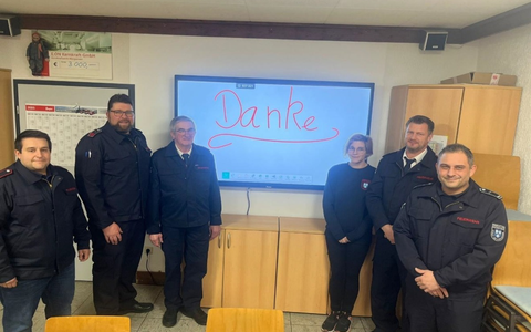 FW Beverungen: Digitale Unterstützung für den Feuerwehrdienst / Löschgruppe Würgassen modernisiert Ausstattung - Foto: presseportal.de
