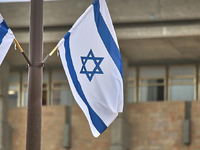 Israelische Fahne an der Knesset (Archiv) - Foto: via dts Nachrichtenagentur
