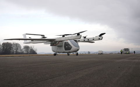 Bis 2031 soll der Senkrechtstarter des Start-Ups ERC System serienreif sein.  - Foto: Ehsan Monajati/dpa