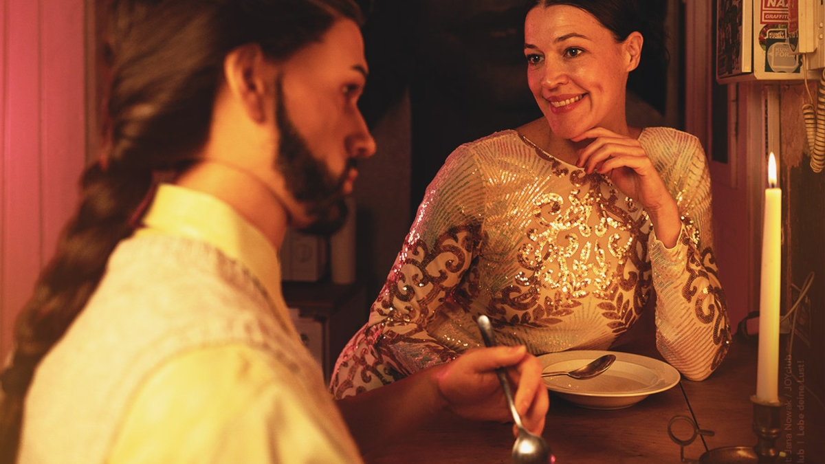 Valentins-Date mit Real Doll: Jede vierte Frau offen für männliche Sexpuppe - Foto: presseportal.de