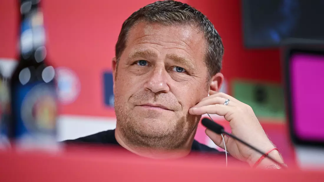 Spricht über die Münchner Planungen: Sportvorstand Max Eberl. (Archivbild) - Bild: Harry Langer/dpa