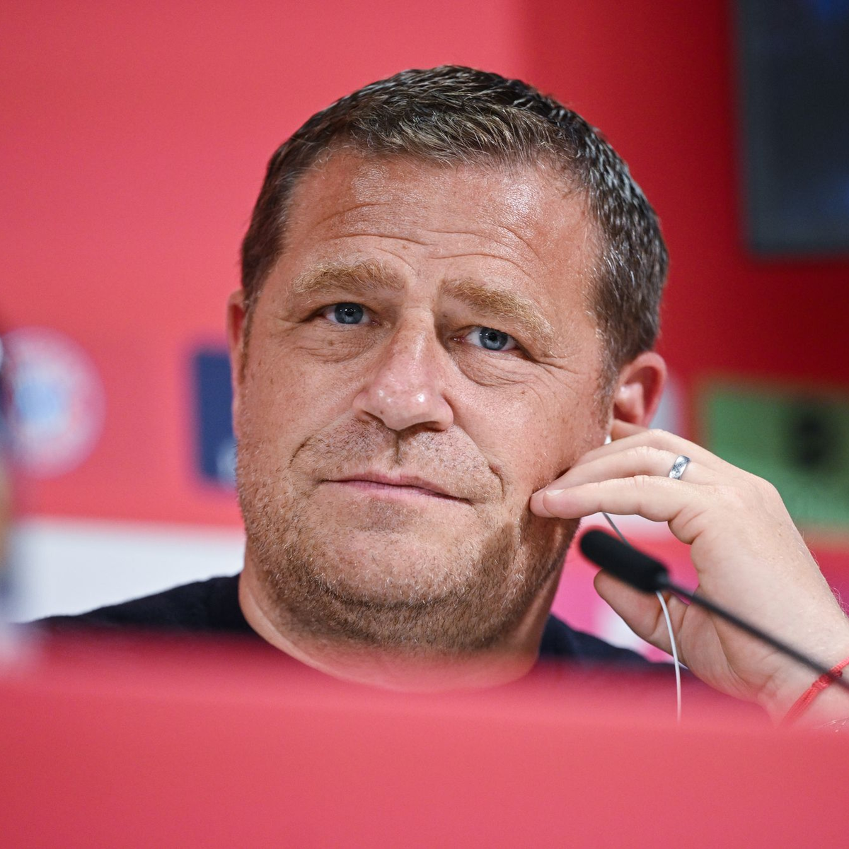 Spricht über die Münchner Planungen: Sportvorstand Max Eberl. (Archivbild) - Foto: Harry Langer/dpa