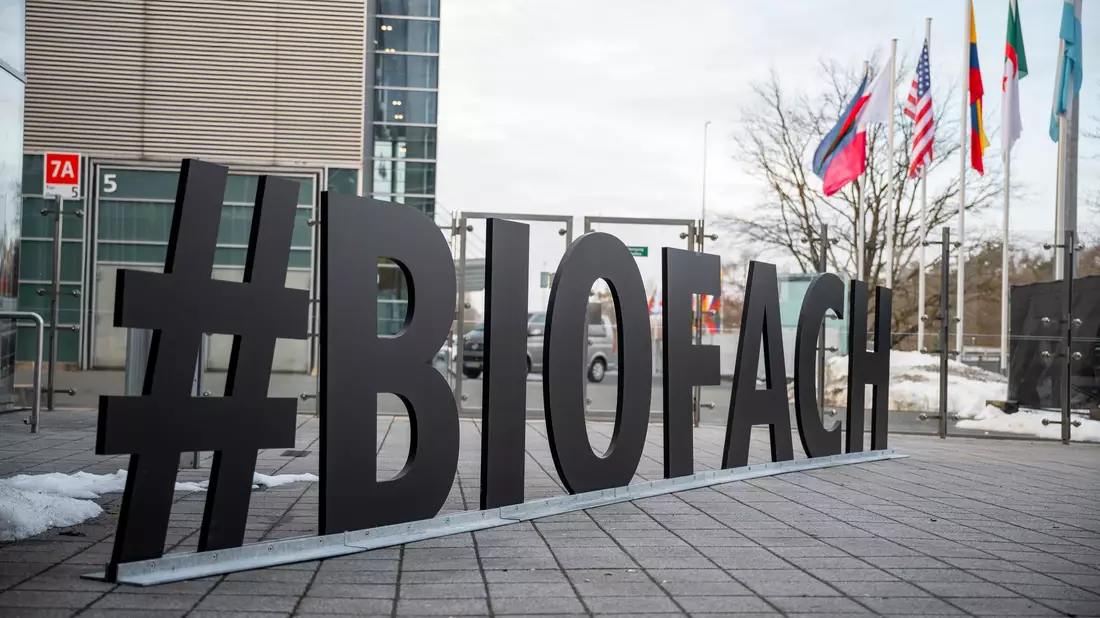 Die Weltleitmesse Biofach hat in Nürnberg ihre Tore geöffnet.  - Bild: Daniel Vogl/dpa
