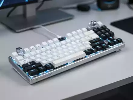 Sharkoon SGK55W: Premium-Tastatur zum Budget-Preis - Foto: über boerse-global.de