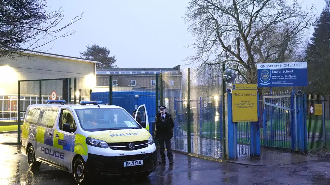 An einer Londoner Schule kam es zu einem Messerangriff. - Bild: Ben Whitley/PA Wire/dpa