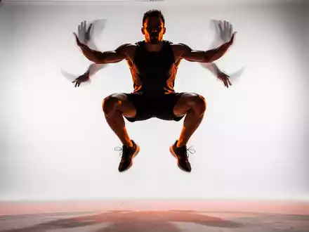 Jumpsquats: Stoffwechsel-Turbo in 60 Sekunden - Foto: über boerse-global.de