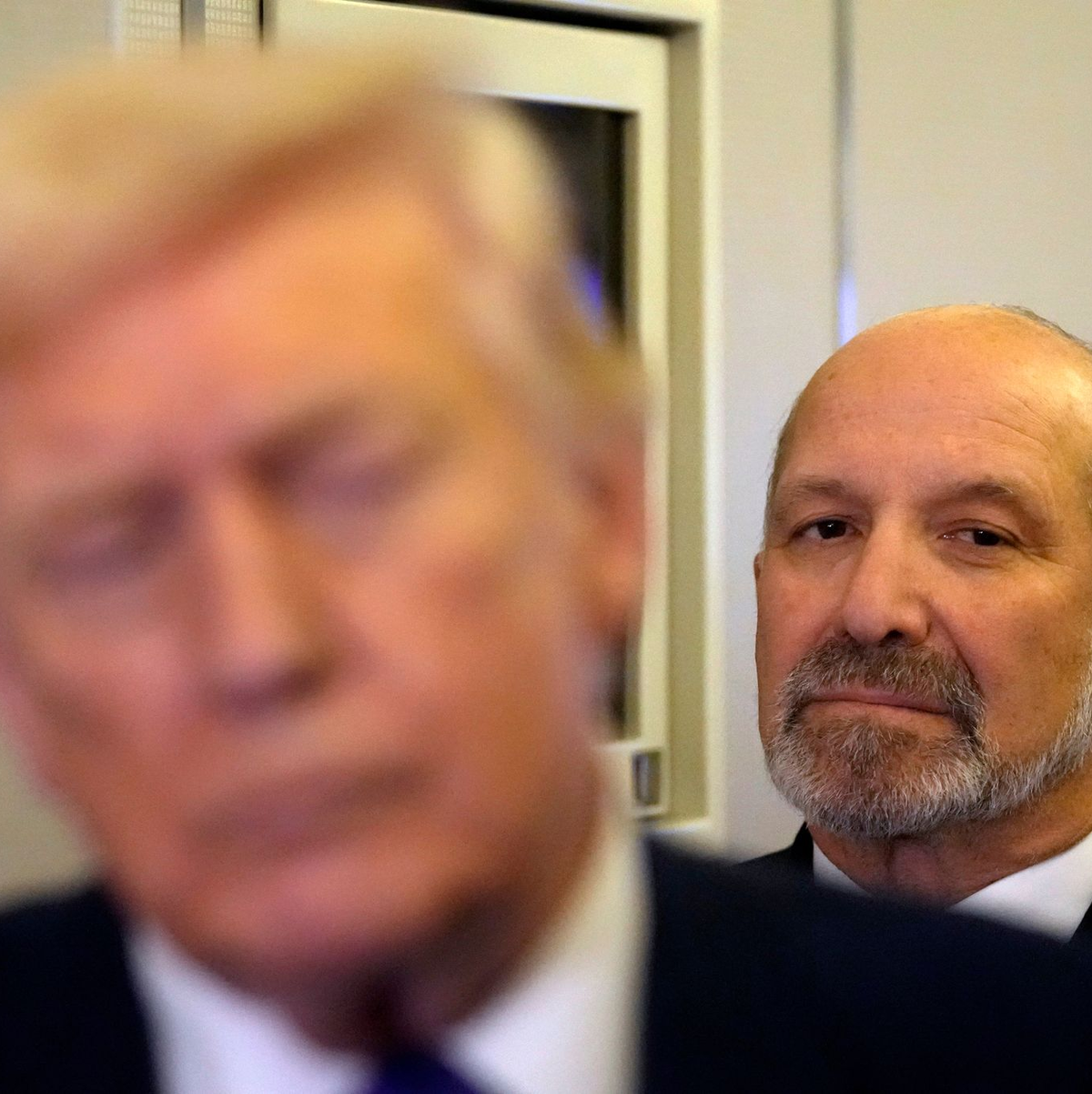 Auch US-Handelsminister Howard Lutnick geriet in Erklärungsnot. (Archivfoto) - Foto: Mark Schiefelbein/AP/dpa