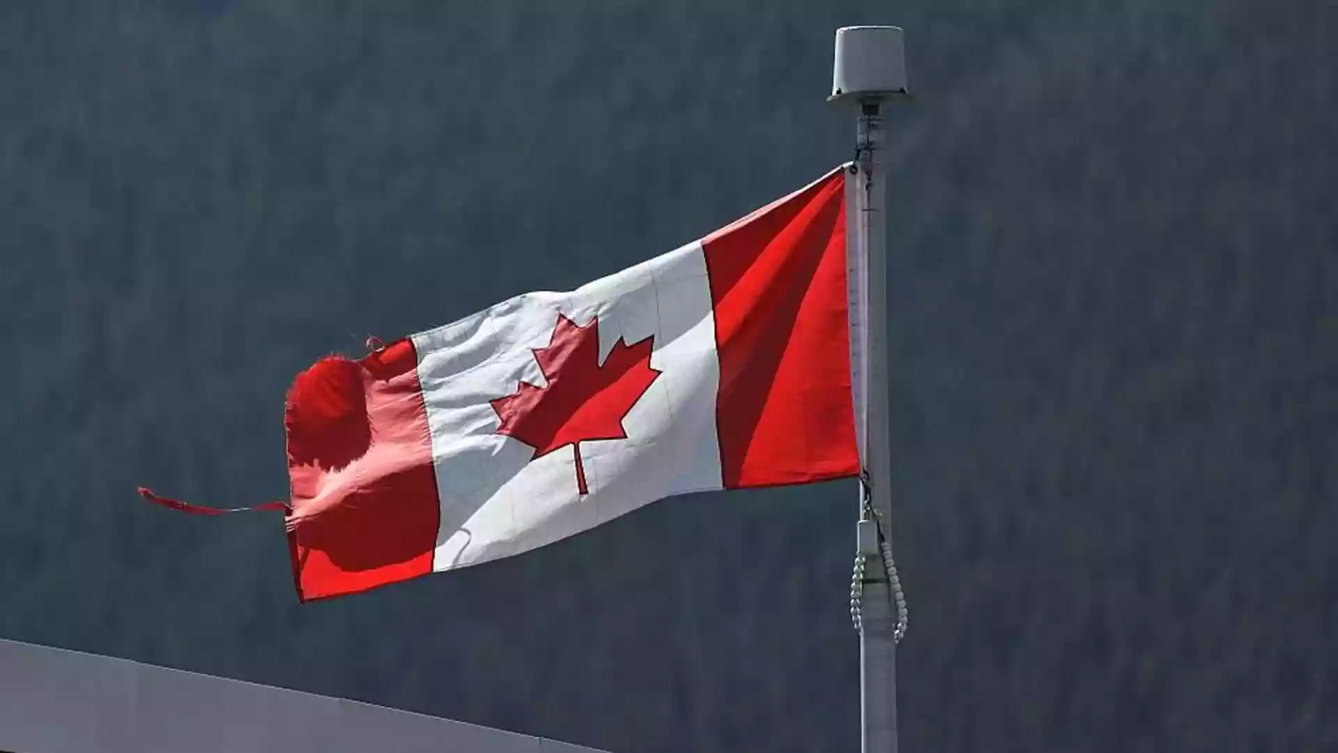 Auf der kanadischen Militärbasis CFB Wainwright in Alberta sind bei einem schweren Brand Menschen ums Leben gekommen und verletzt worden.