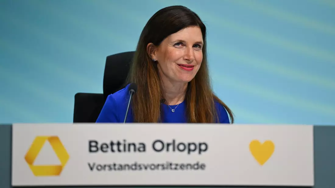 Commerzbank-Chefin Orlopp will noch mehr Gewinn erreichen (Archivbild) - Bild: Arne Dedert/dpa