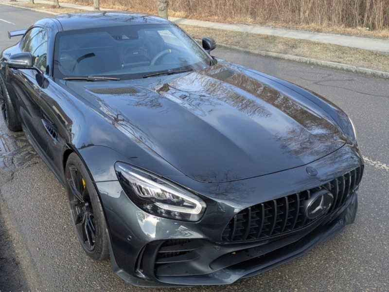 ZOLL-M: Münchner Dealer-Duo verhaftet. Schmuggel und Handel von beachtlichen Mengen Marihuana, Haschisch sowie Kokain enthüllt. - Foto: presseportal.de