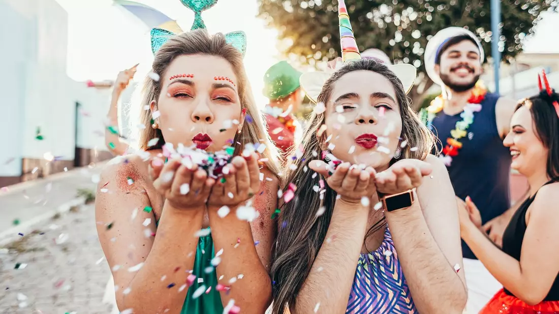 Karneval, Kamelle und Kostüme: die wichtigsten Versicherungsfragen zum Karneval - Bild: presseportal.de