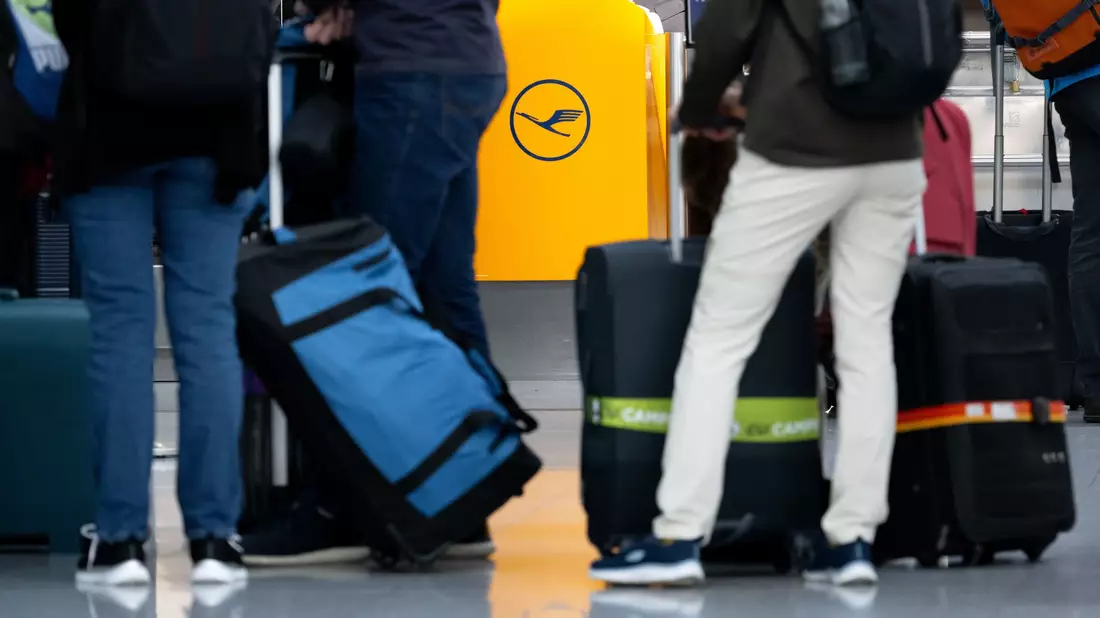 Bei Streiks haben Passagiere mehrere Rechte.  - Bild: Sven Hoppe/dpa/dpa-tmn