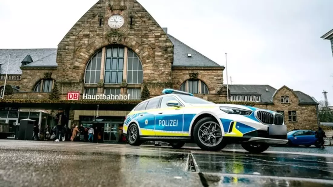 BPOL NRW: Vermeintlicher Dieb bekommt ein schlechtes Gewissen - Bundespolizei stellt gestohlenen E-Scooter sicher - Bild: presseportal.de