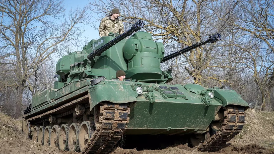 Die Ukraine braucht dringend Geld für die Verteidigung. (Archivbild) - Bild: Kay Nietfeld/dpa