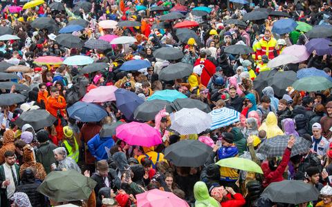 Immer wieder Regen lautet die Wettervorhersage für die kommenden Tage. - Foto: Thomas Banneyer/dpa