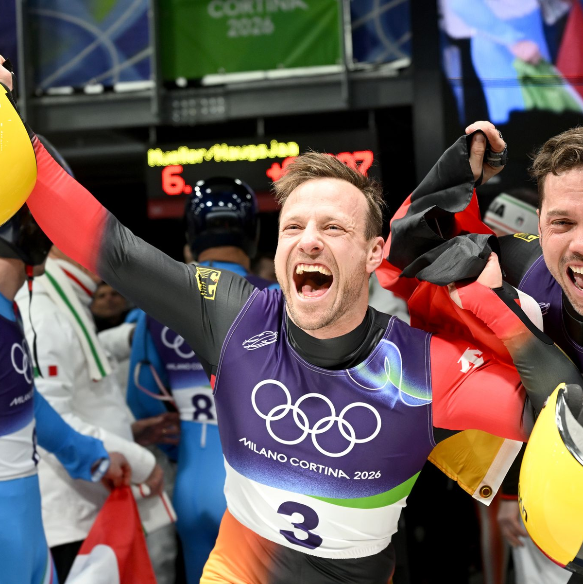 Freuen sich über Platz drei: Tobias Wendl und Tobias Arlt - Foto: Robert Michael/dpa