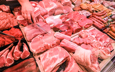 Frankreich rät der Bevölkerung dazu, den Verzehr von Fleisch und Wurstwaren zu begrenzen (Symbolbild). - Foto: Jan Woitas/dpa-Zentralbild/dpa