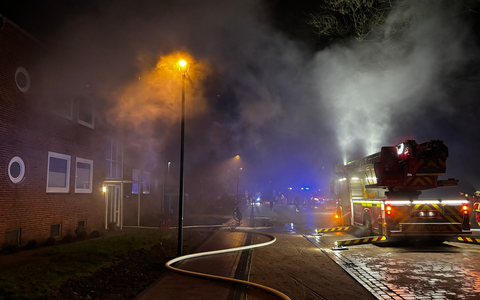 FW-HEI: Wohnungsbrand in Mehrfamilienhaus - Eine verletzte Person in Brunsbüttel - Foto: presseportal.de