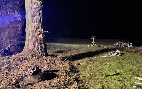 POL-HX: Verkehrsunfall mit zwei tödlich verletzten Personen. - Foto: presseportal.de