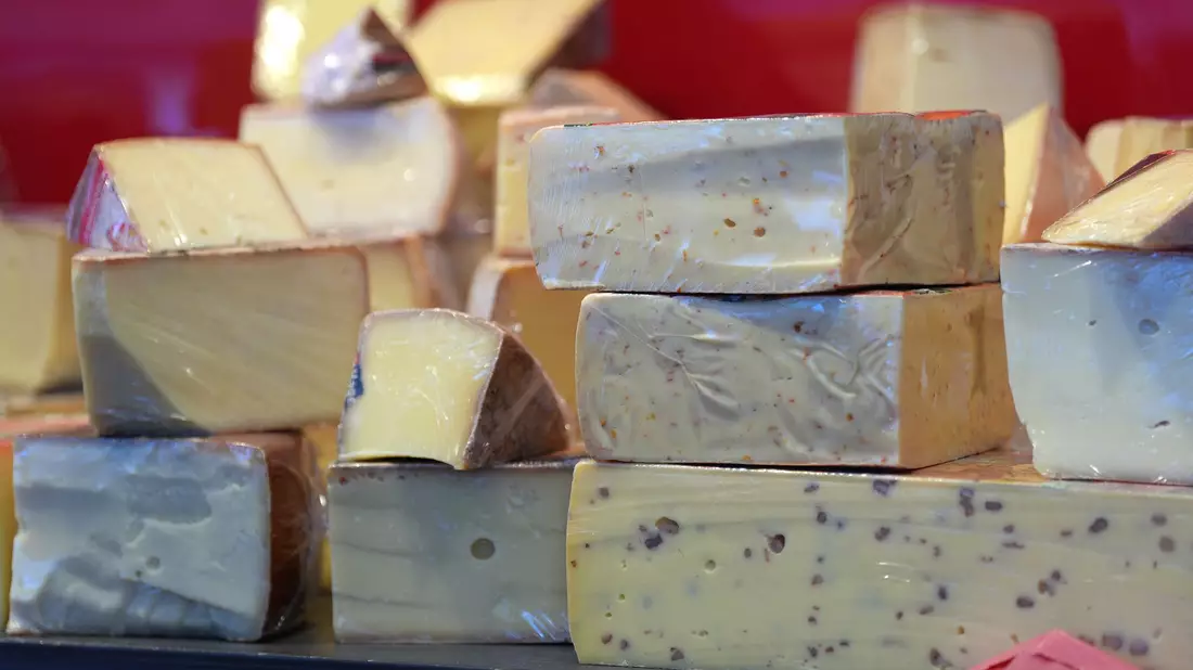 Europäische Käse- und Milchprodukte haben in China einen guten Ruf. (Symbolbild) - Bild: Marcus Brandt/dpa