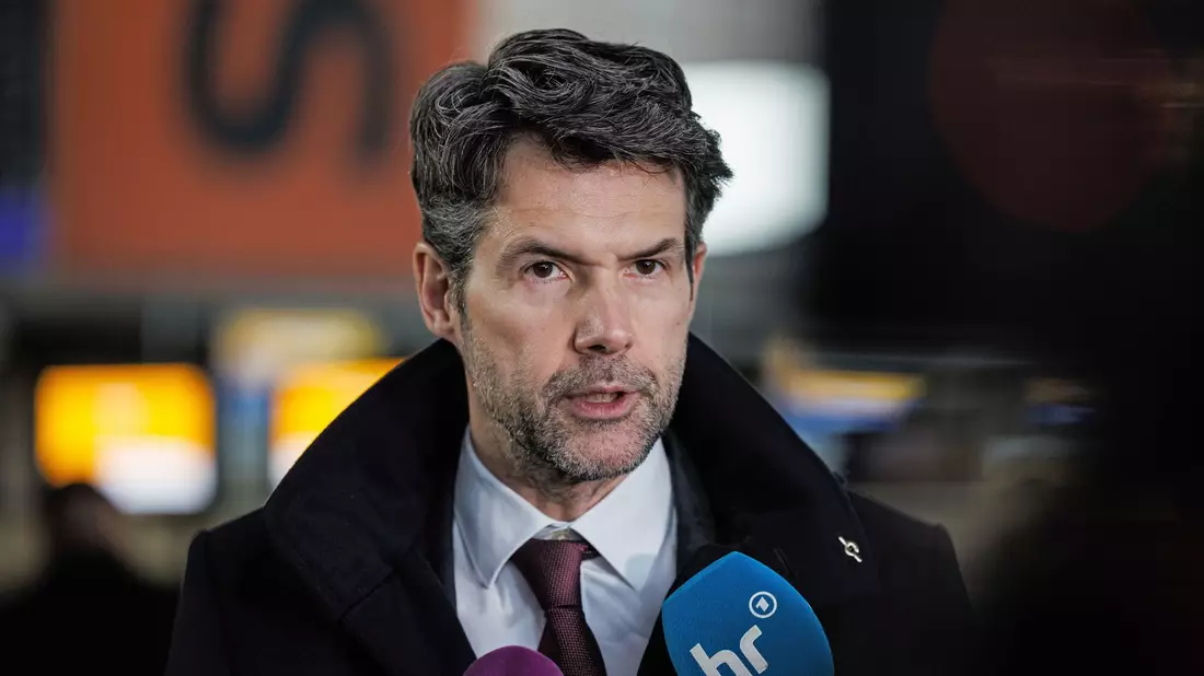 VC-Chef Pinheiro sieht den Pilotenstreik als gerechtfertigt an.  - Bild: Hannes P. Albert/dpa