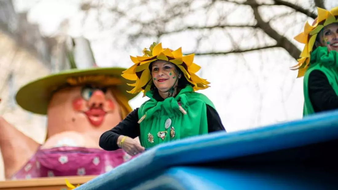 Karneval - Bild: @Mika Baumeister unsplash
