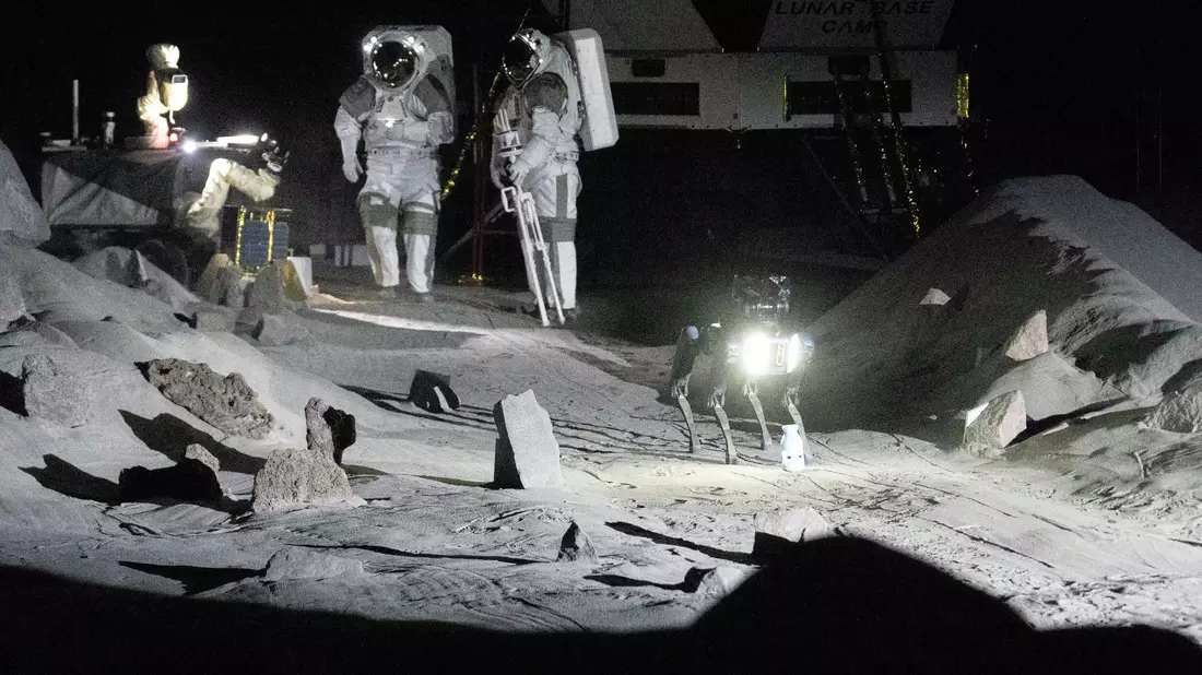 Der Traum von einer Kolonie im Kosmos beflügelt die Fantasie vieler Forscher. (Archivbild) - Bild: Benjamin Westhoff/dpa