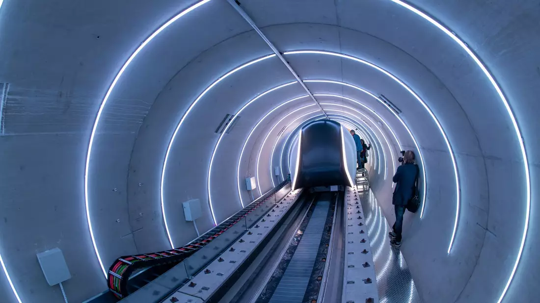 Experten der Boston Consulting Group sehen im Aufbau eines Hyperloop-Industriesystems ein Zukunftsfeld für die deutsche Wirtschaft.  - Bild: Peter Kneffel/dpa