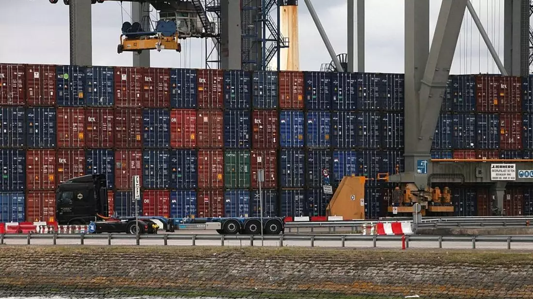 Container (Archiv) - Bild: via dts Nachrichtenagentur