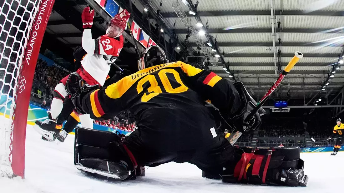 Auch Torhüter Philipp Grubauer zeigte eine überragende Leistung. - Bild: Darko Bandic/Pool AP/AP/dpa